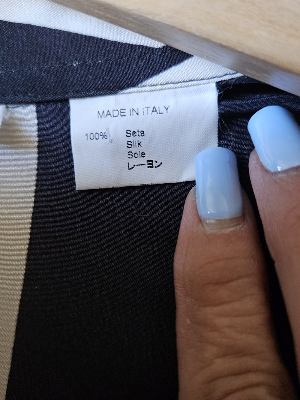 VINTAGE MISSORI ITALY 100% SILK, ABSTRACT SIZE SMALL - Picture 3 of 10